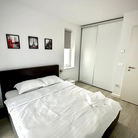 Apartment 4friendscoresibrasov C Brasov