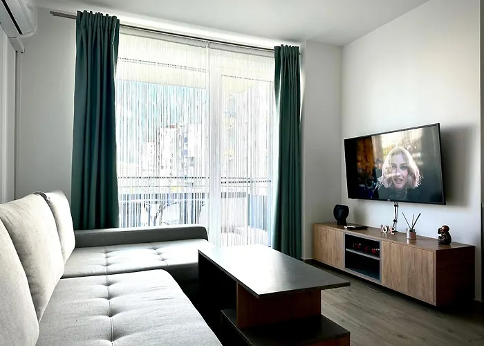 Apartment 4friendscoresibrasov C