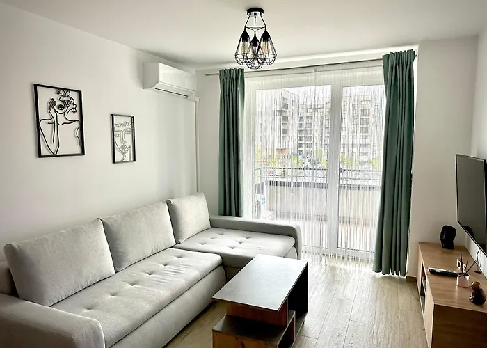 Apartment 4friendscoresibrasov C *